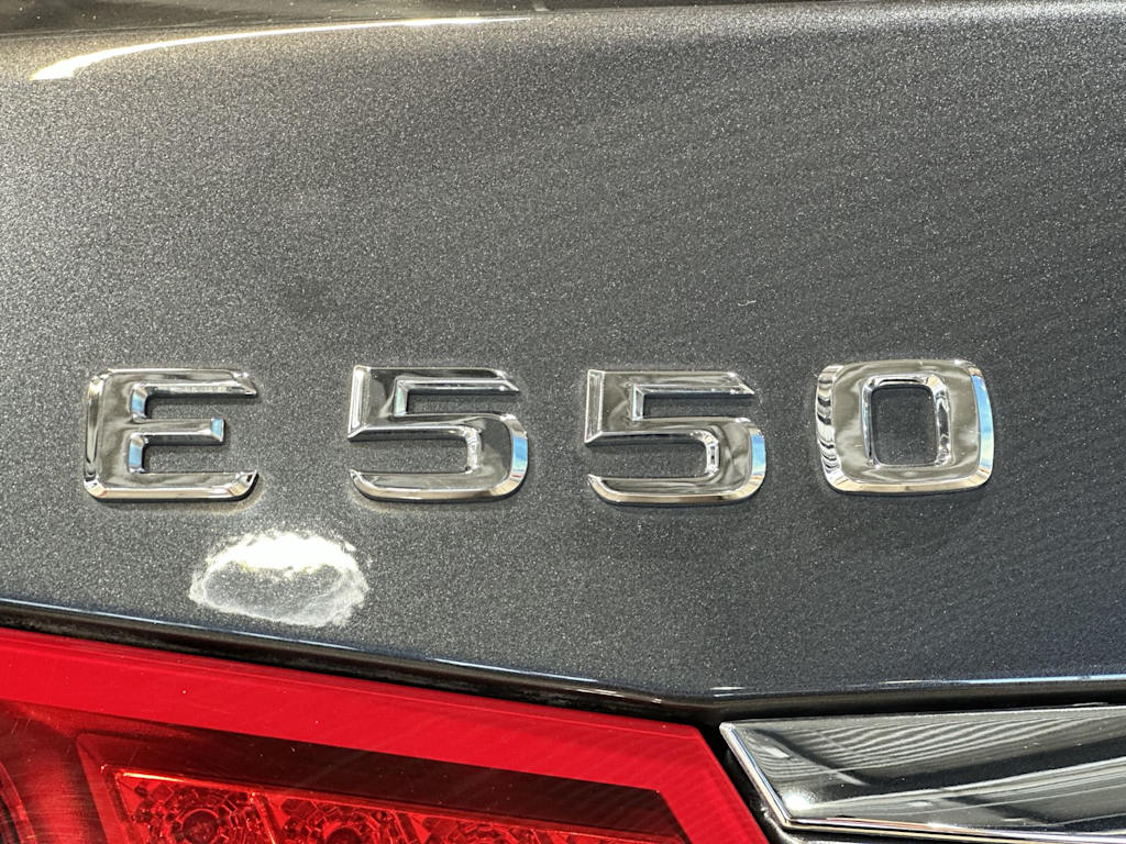 Thumbnail: 2010 Mercedes-Benz E-Class - 29