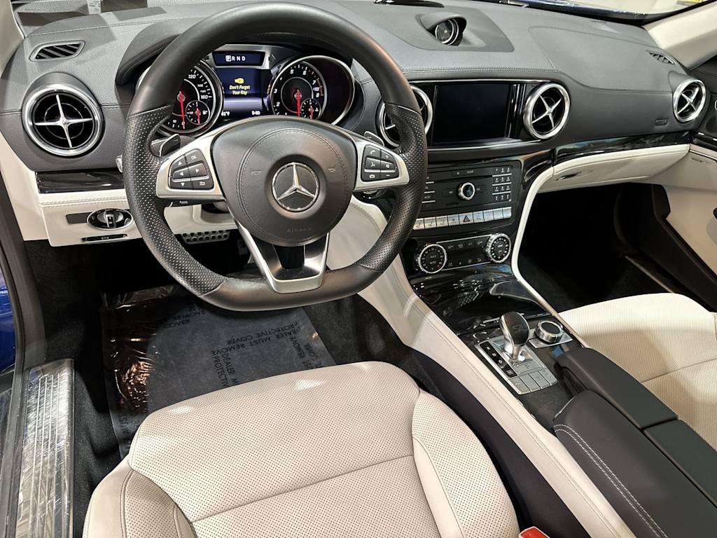 Thumbnail: 2019 Mercedes-Benz SL-Class - 10