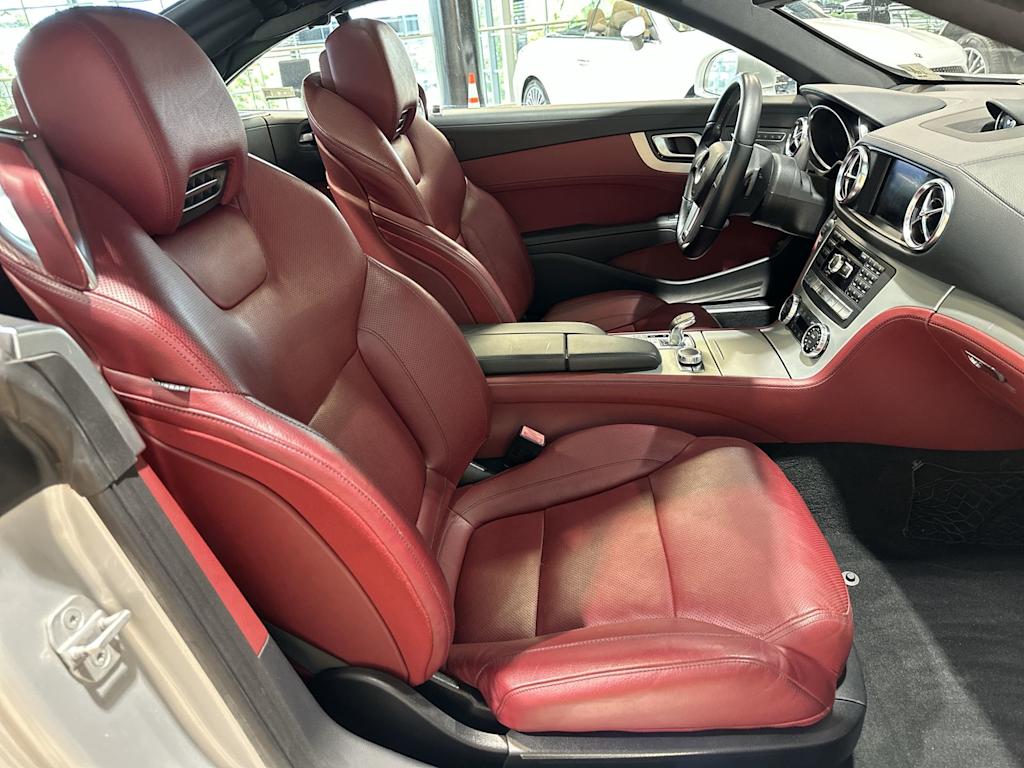 Thumbnail: 2014 Mercedes-Benz SL-Class - 32