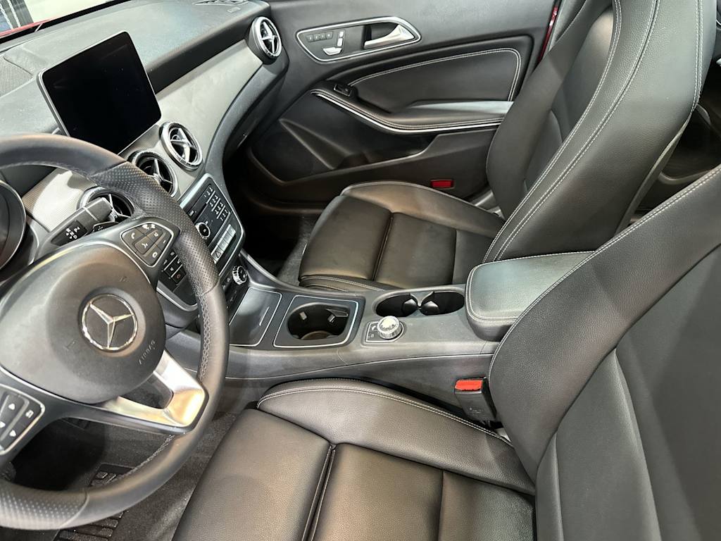 Thumbnail: 2019 Mercedes-Benz CLA - 32