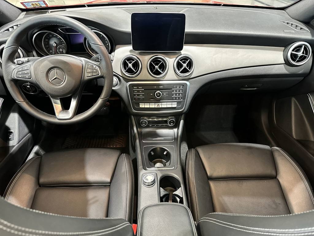 Thumbnail: 2019 Mercedes-Benz CLA - 10