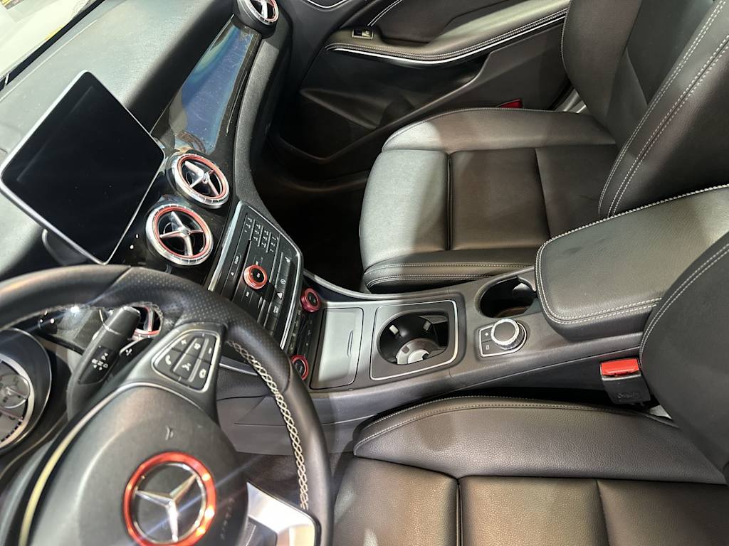 Thumbnail: 2016 Mercedes-Benz CLA - 32