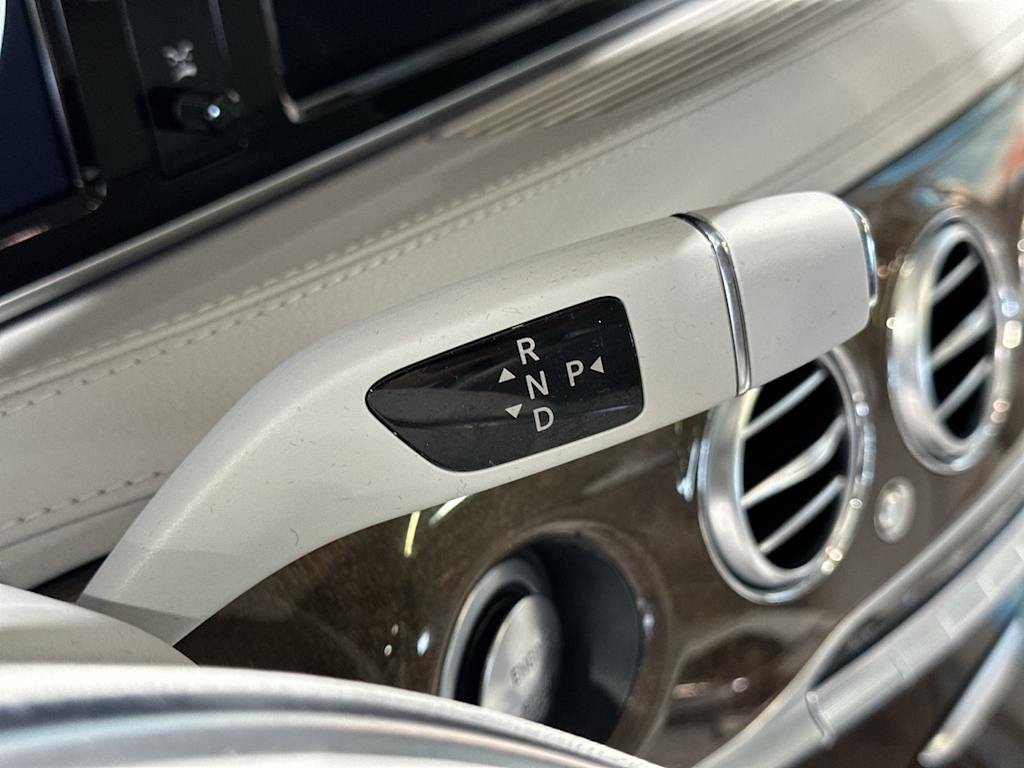 Thumbnail: 2015 Mercedes-Benz S-Class - 33