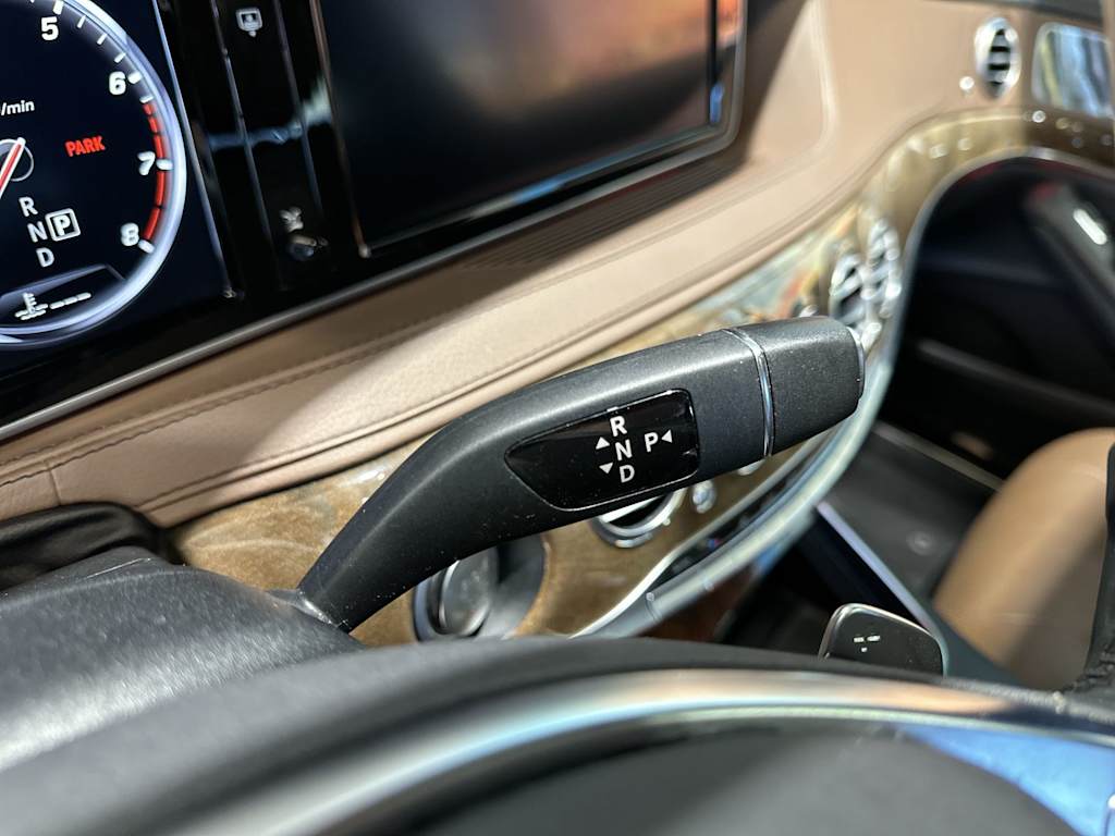 Thumbnail: 2017 Mercedes-Benz S-Class - 33