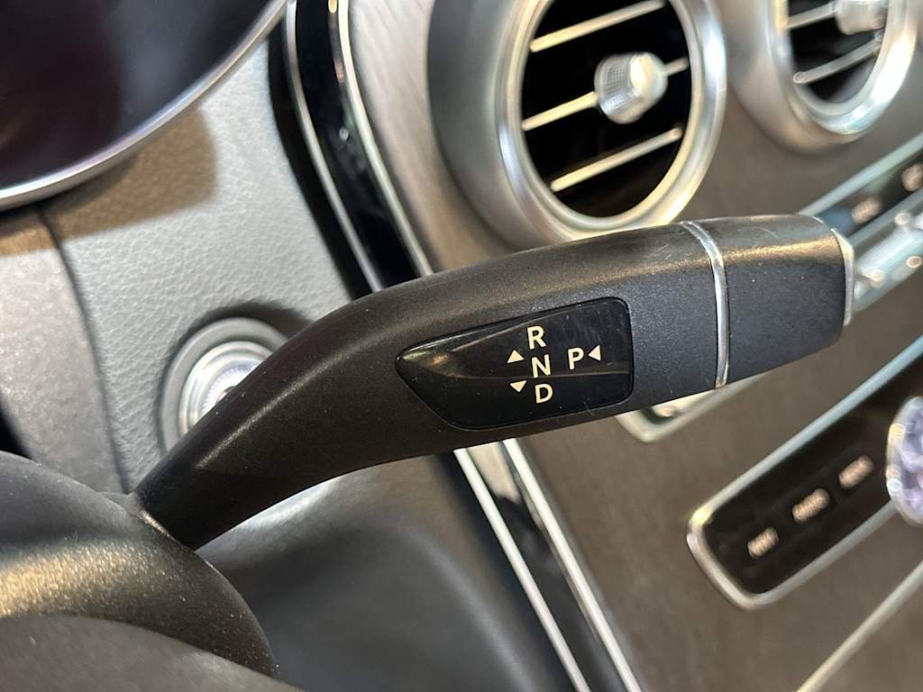 Thumbnail: 2020 Mercedes-Benz C-Class - 33