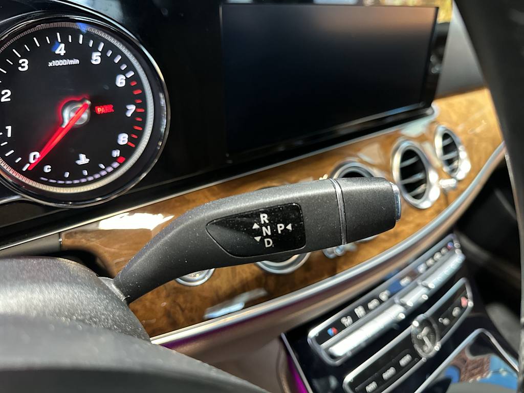Thumbnail: 2017 Mercedes-Benz E-Class - 33