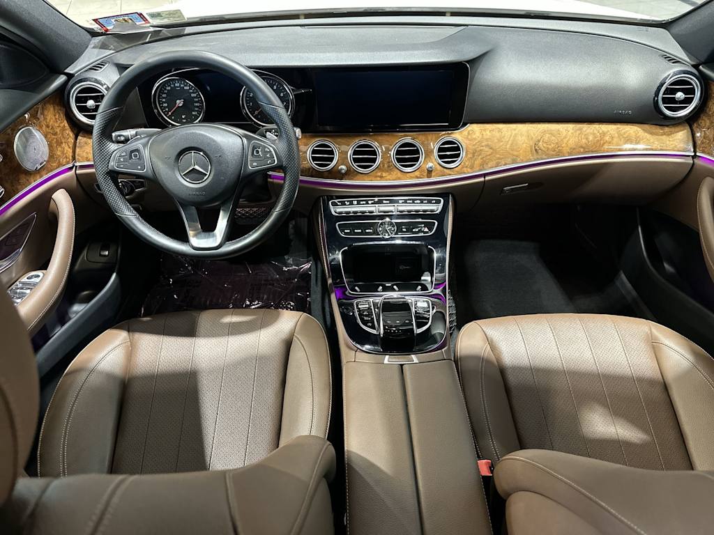 Thumbnail: 2017 Mercedes-Benz E-Class - 2