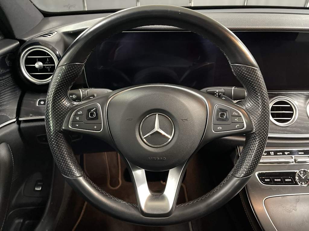 2018 Mercedes-Benz E-Class E 300 10