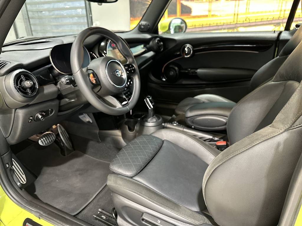 Thumbnail: 2023 MINI Cooper - 10