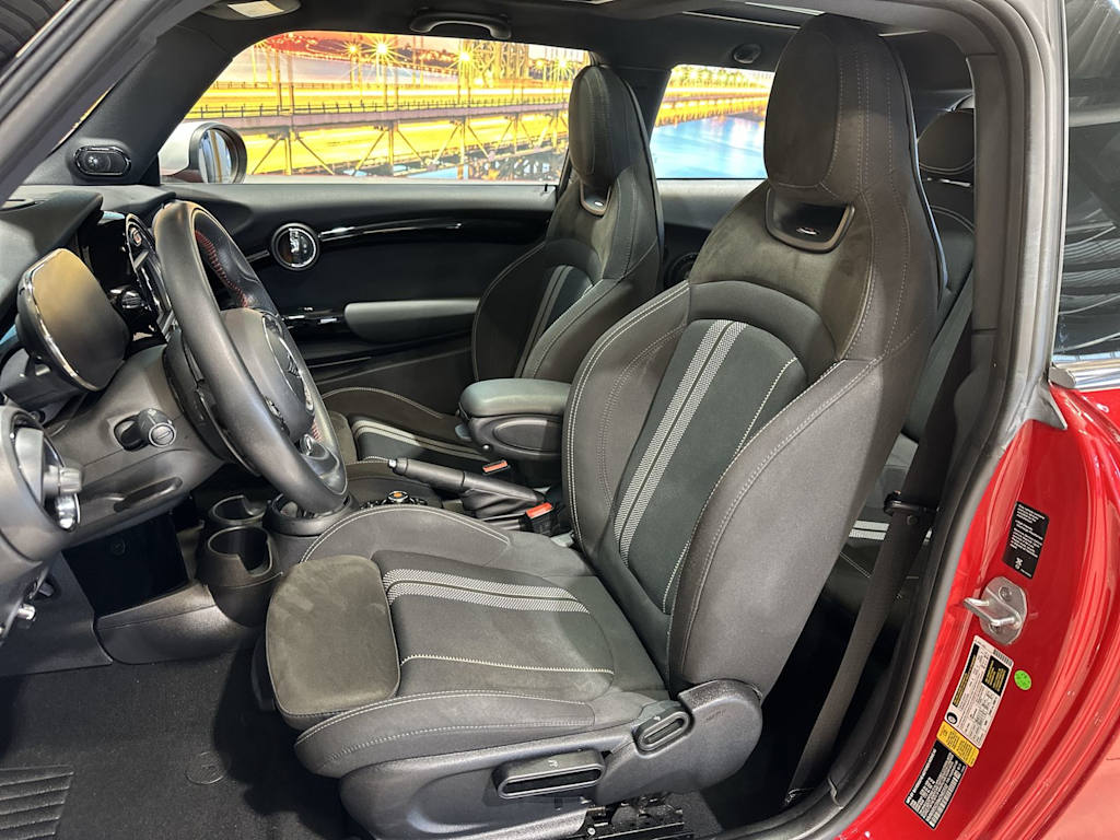 Thumbnail: 2021 MINI Cooper - 12