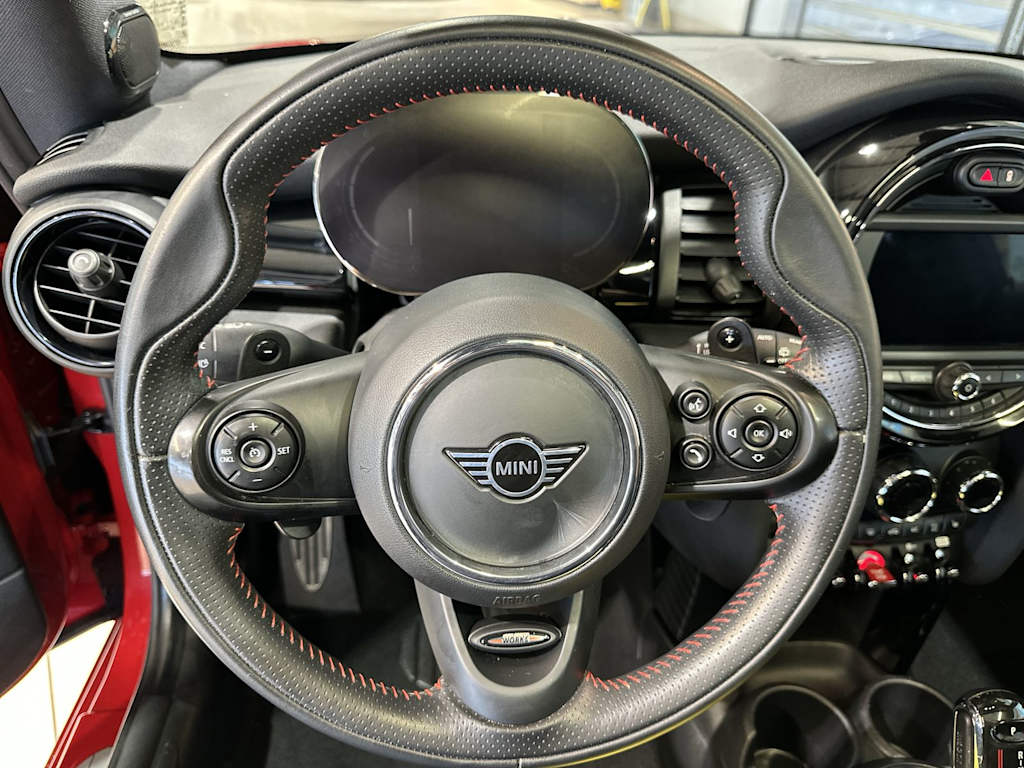 Thumbnail: 2021 MINI Cooper - 14