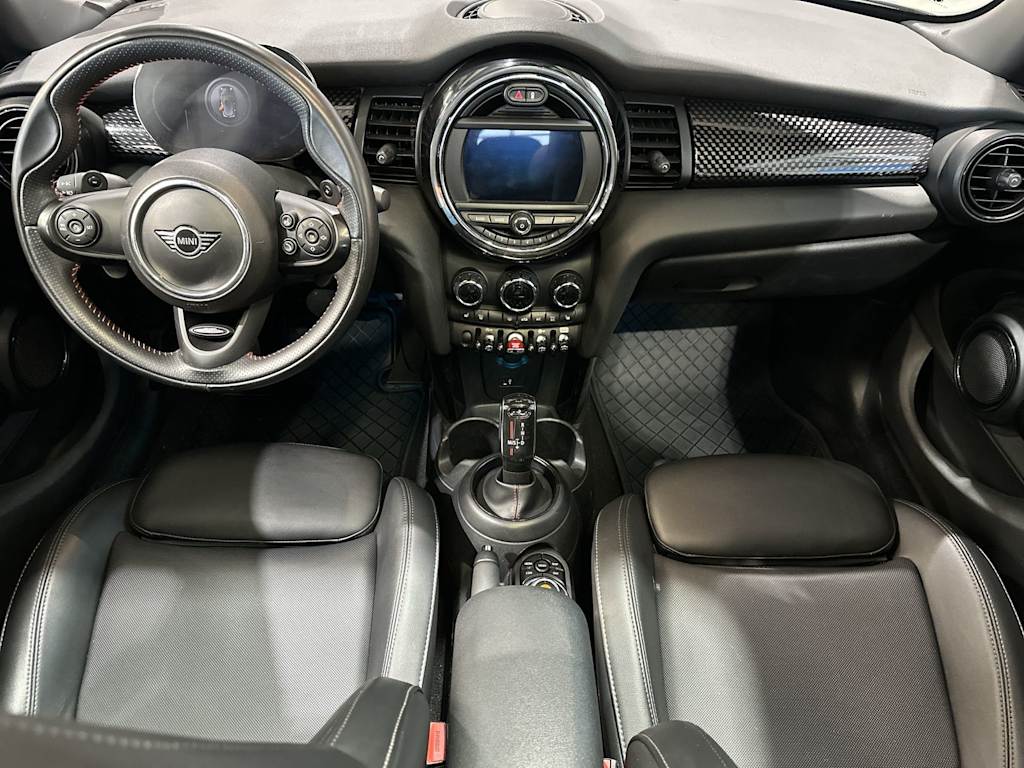 Thumbnail: 2021 MINI Cooper - 2