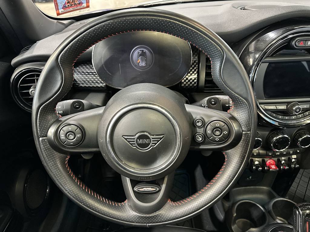 Thumbnail: 2021 MINI Cooper - 10