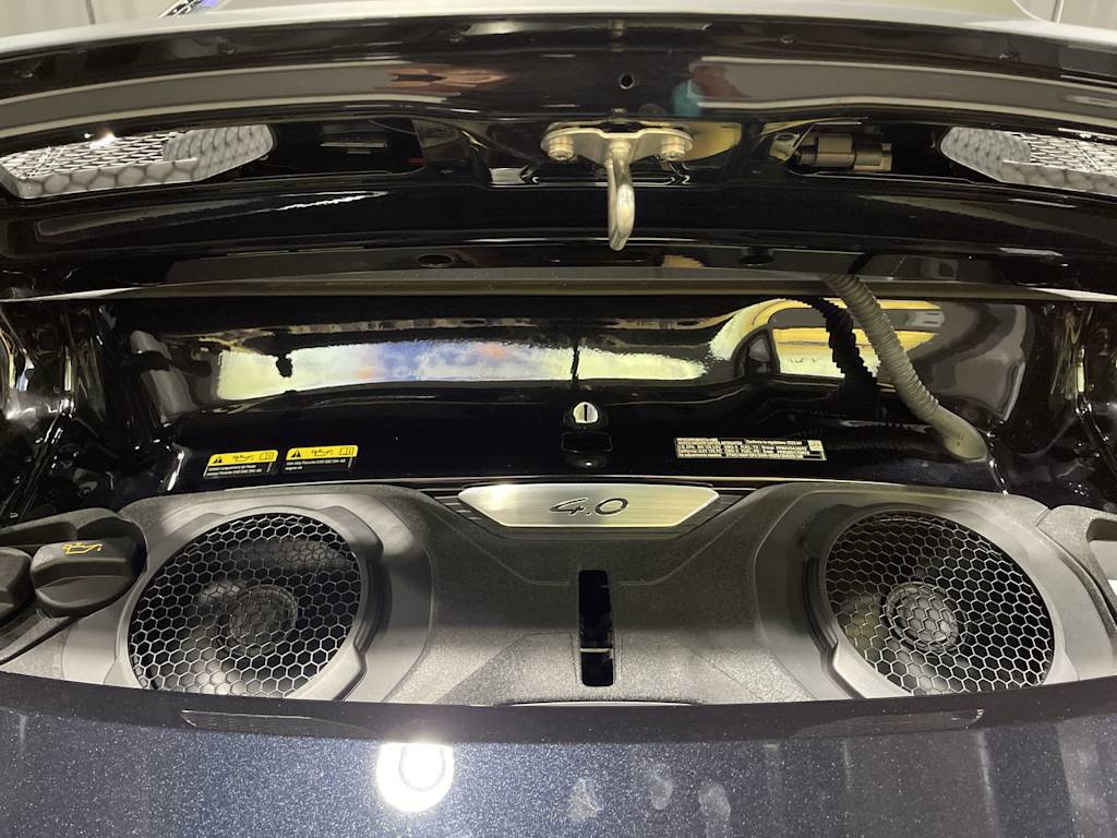 Thumbnail: 2023 Porsche 911 - 8