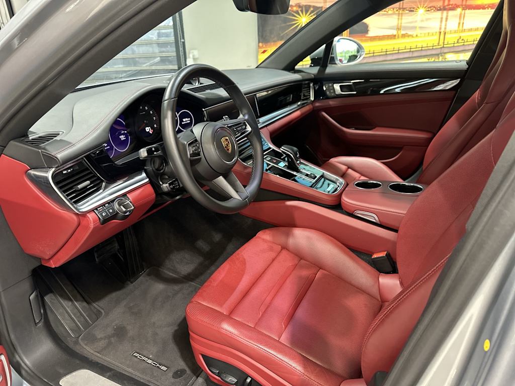 Thumbnail: 2023 Porsche Panamera - 11