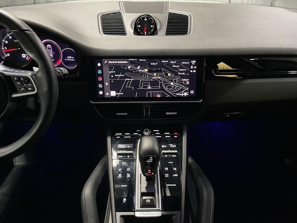 Thumbnail: 2023 Porsche Cayenne - 14