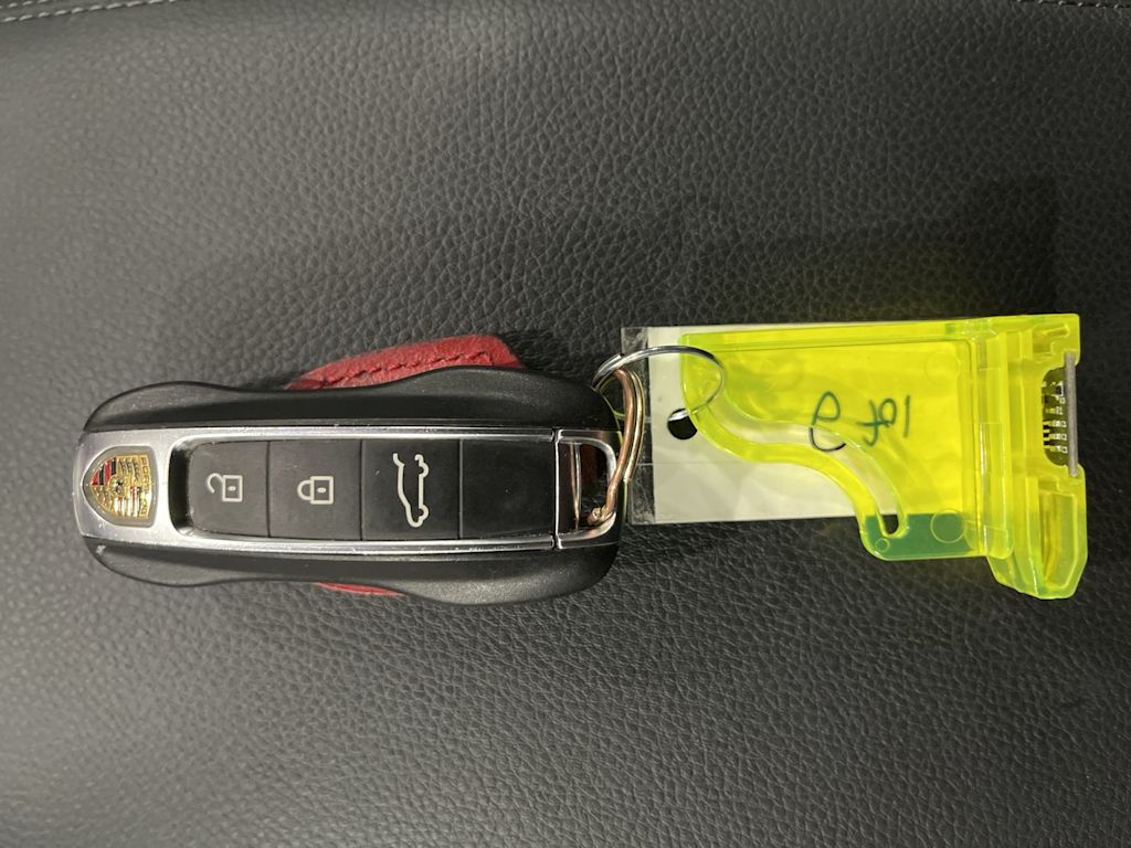 Thumbnail: 2023 Porsche Cayenne - 18