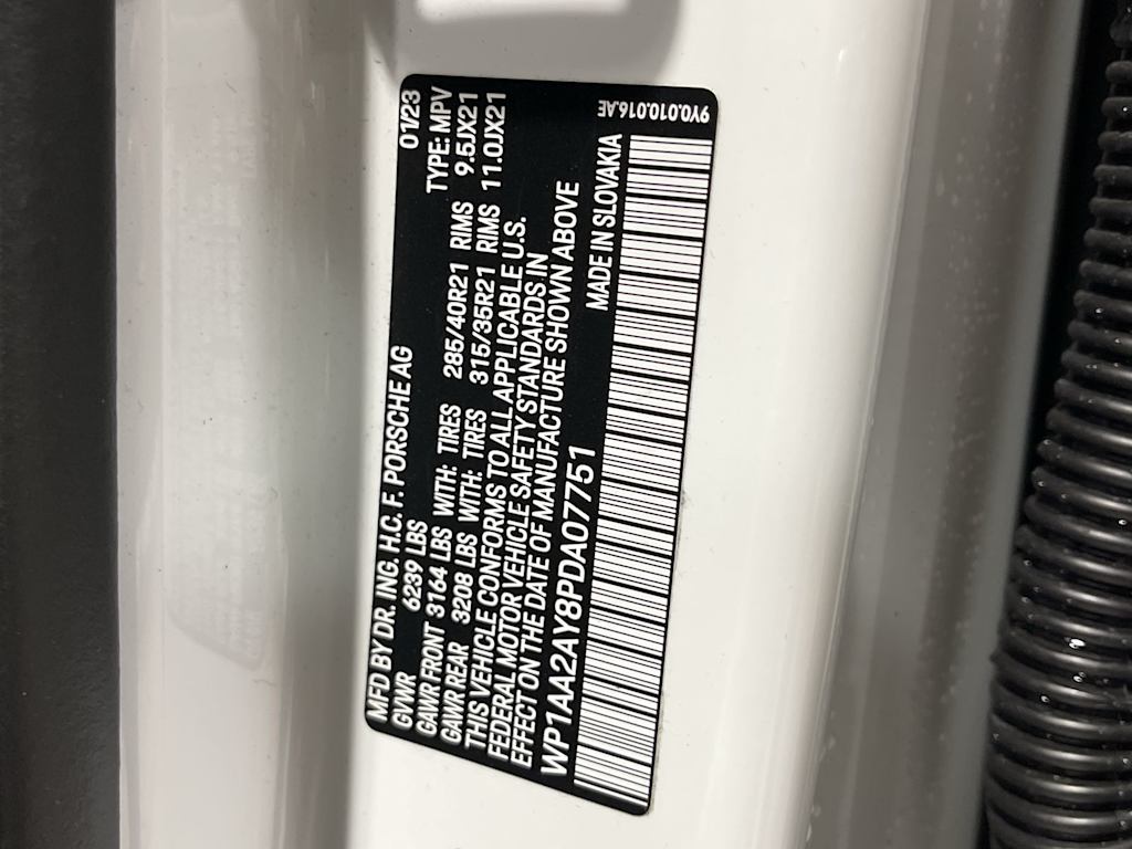 Thumbnail: 2023 Porsche Cayenne - 19