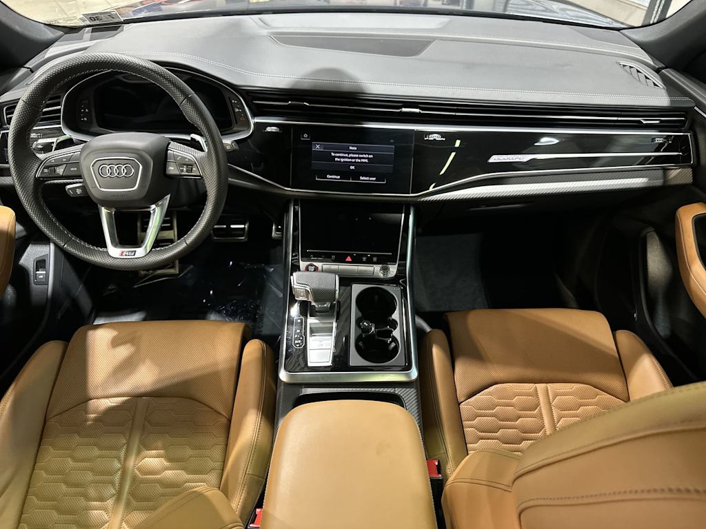 Thumbnail: 2025 Audi RS Q8 - 10