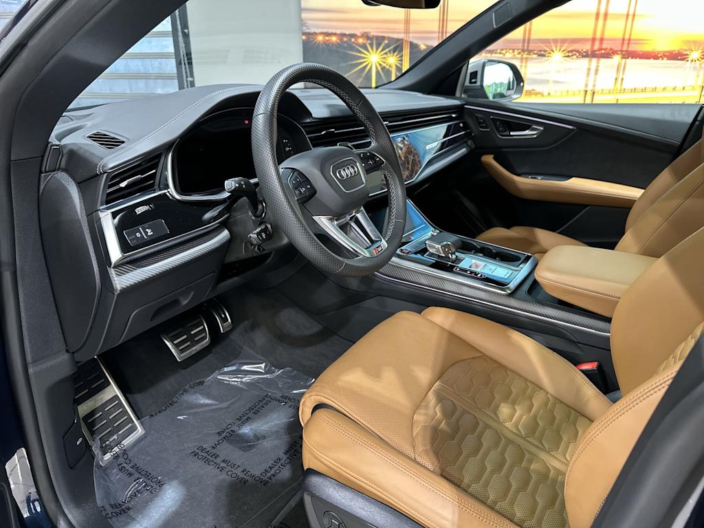 Thumbnail: 2025 Audi RS Q8 - 2
