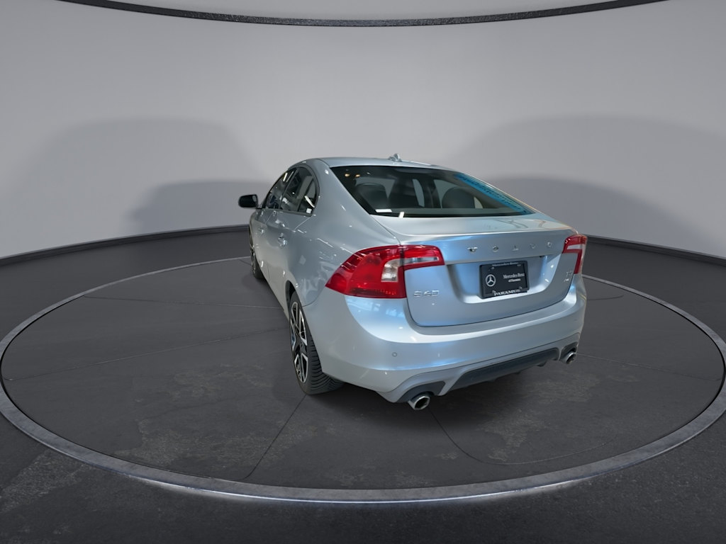 Thumbnail: 2017 Volvo S60 - 7