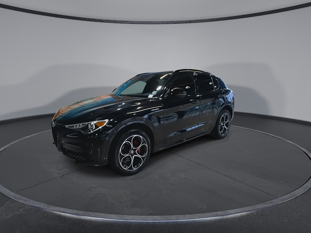 Thumbnail: 2022 Alfa Romeo Stelvio - 7