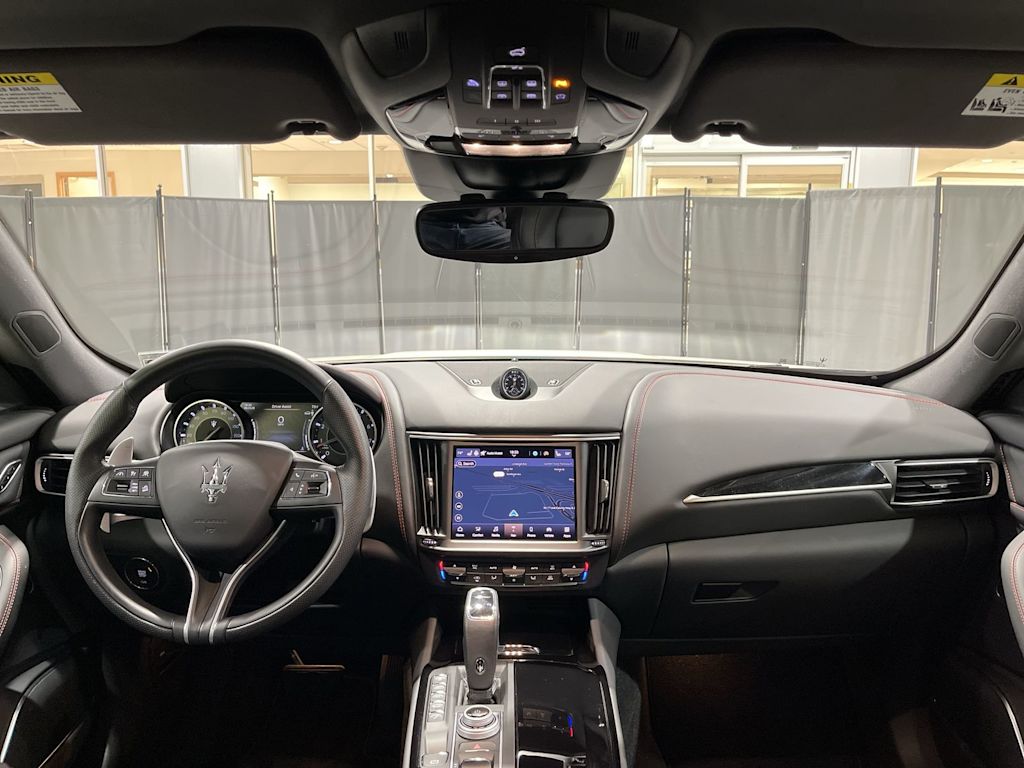 Thumbnail: 2024 Maserati Levante - 2