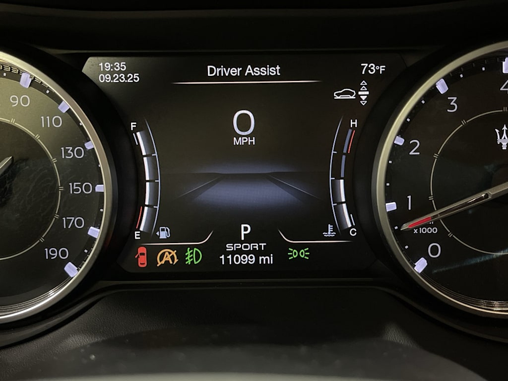 Thumbnail: 2024 Maserati Levante - 16