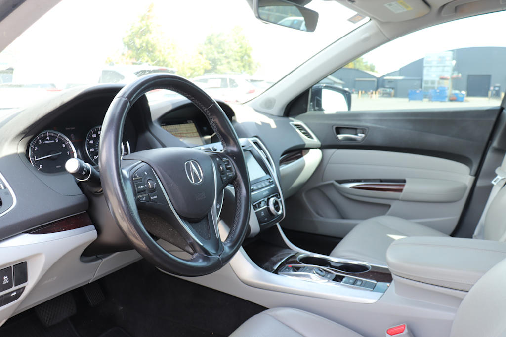 Thumbnail: 2017 Acura TLX - 2