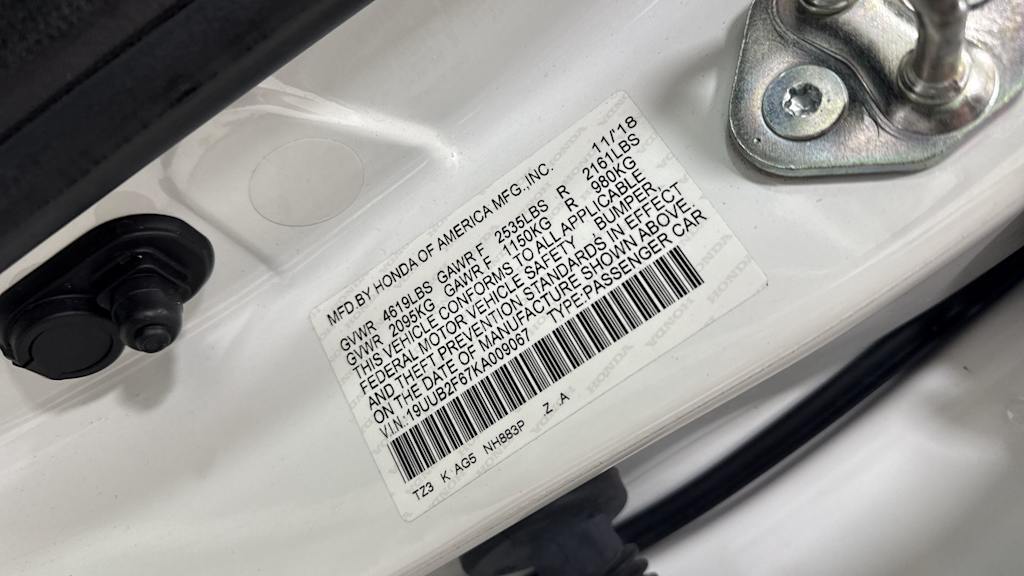 Thumbnail: 2019 Acura TLX - 20