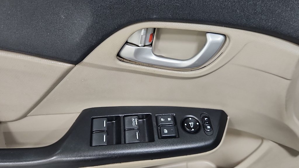 Thumbnail: 2012 Honda Civic - 25