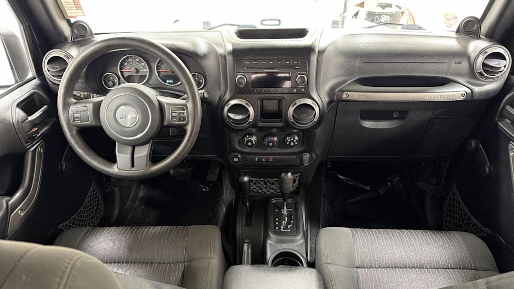 Thumbnail: 2012 Jeep Wrangler - 14