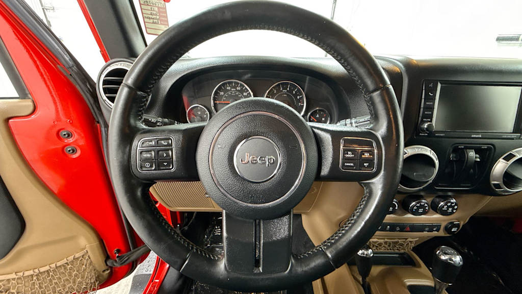 2017 Jeep Wrangler Sahara 8