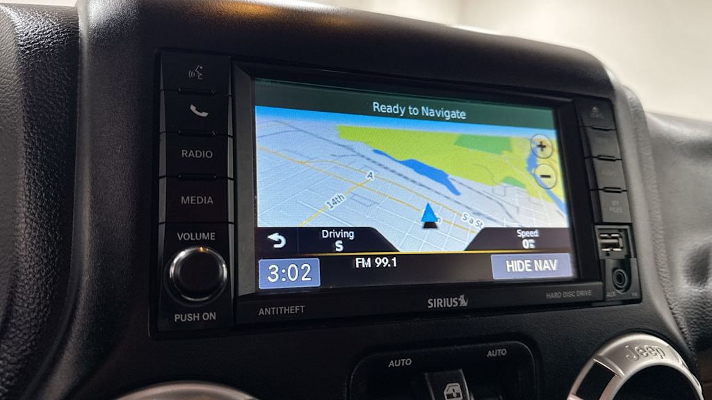 2017 Jeep Wrangler Sahara 26