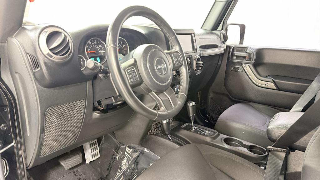 Thumbnail: 2015 Jeep Wrangler - 2