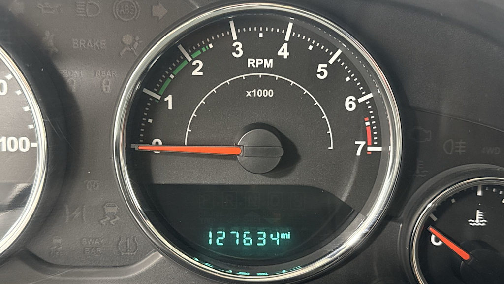 Thumbnail: 2016 Jeep Wrangler - 15