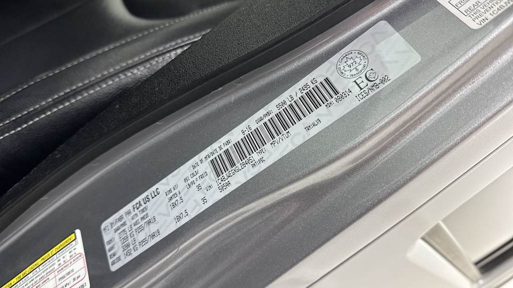 Thumbnail: 2016 Jeep Wrangler - 6