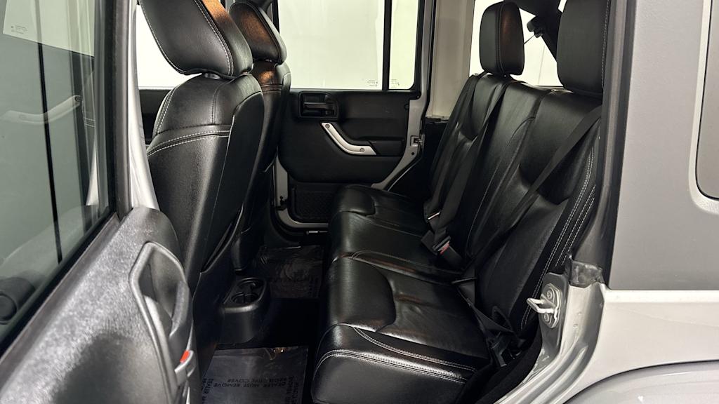 Thumbnail: 2016 Jeep Wrangler - 26