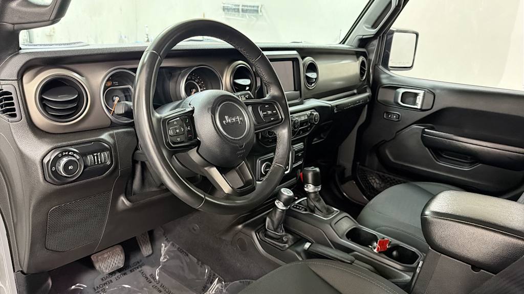 Thumbnail: 2018 Jeep Wrangler - 2
