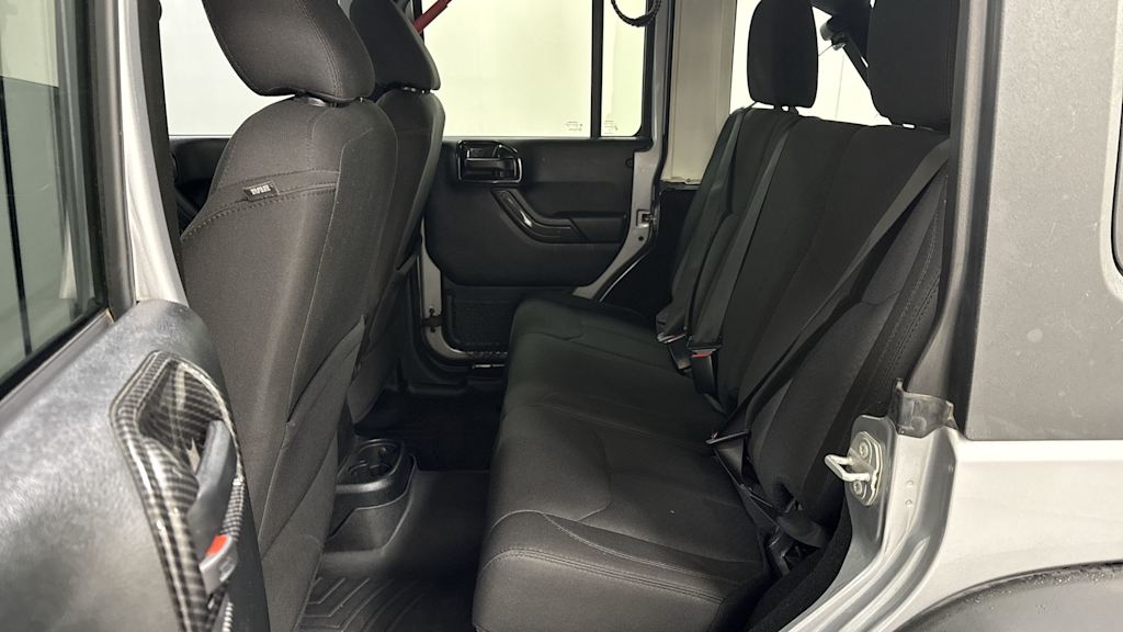 Thumbnail: 2018 Jeep Wrangler - 12