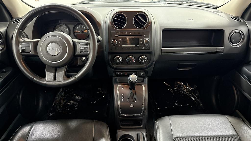Thumbnail: 2016 Jeep Patriot - 13