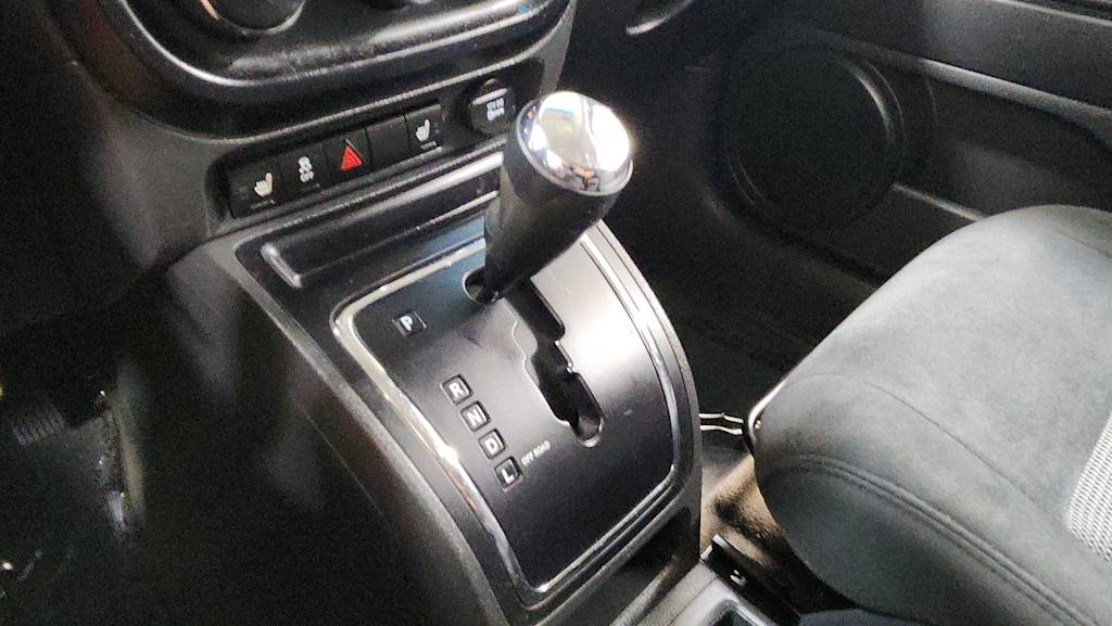Thumbnail: 2014 Jeep Patriot - 14