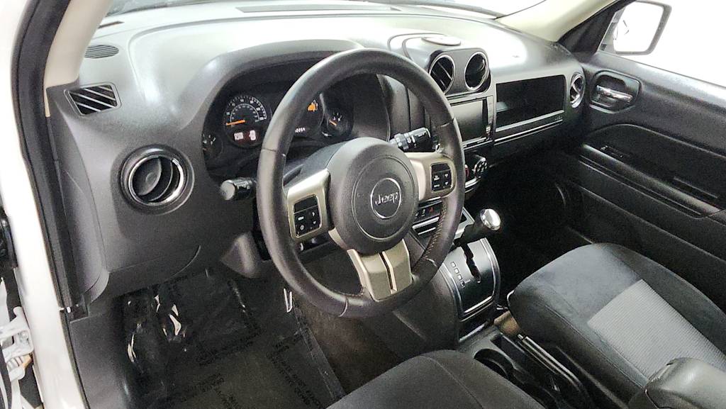 Thumbnail: 2014 Jeep Patriot - 2