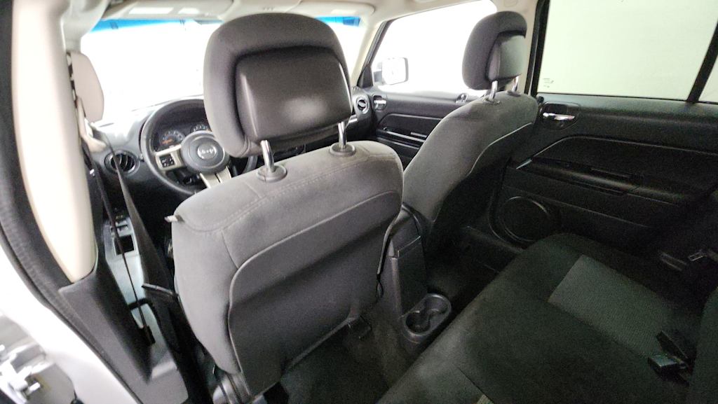 Thumbnail: 2014 Jeep Patriot - 29