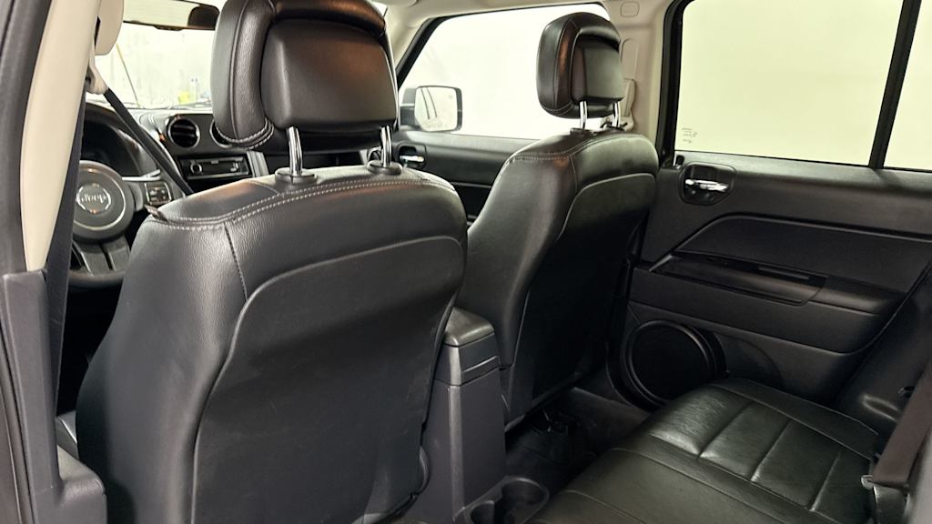 2016 Jeep Patriot Latitude 29