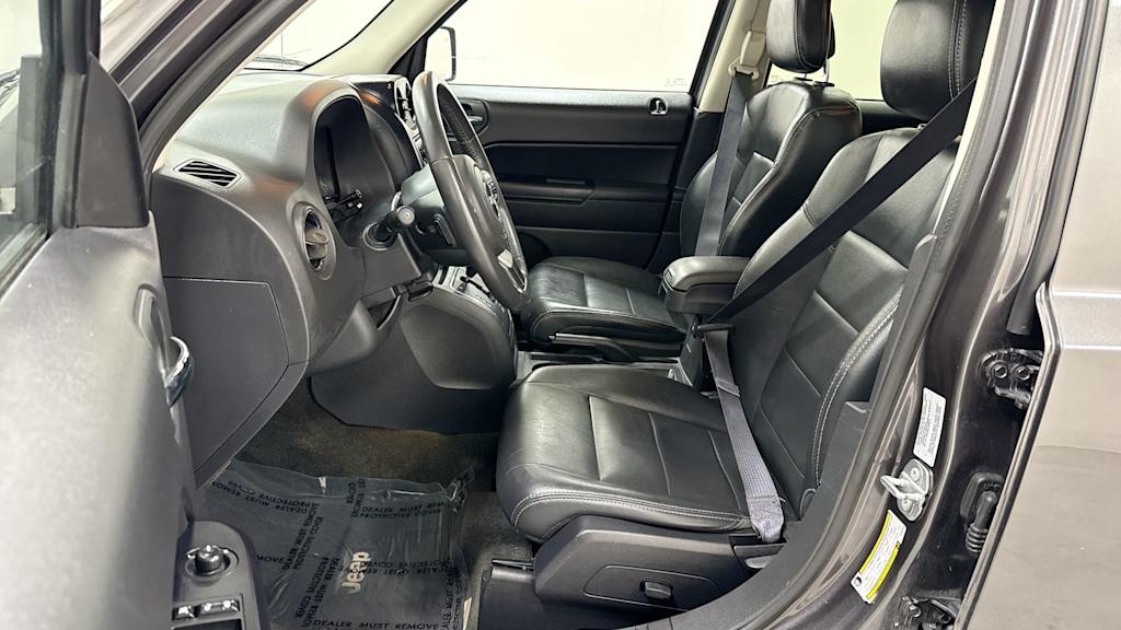 2016 Jeep Patriot Latitude 11