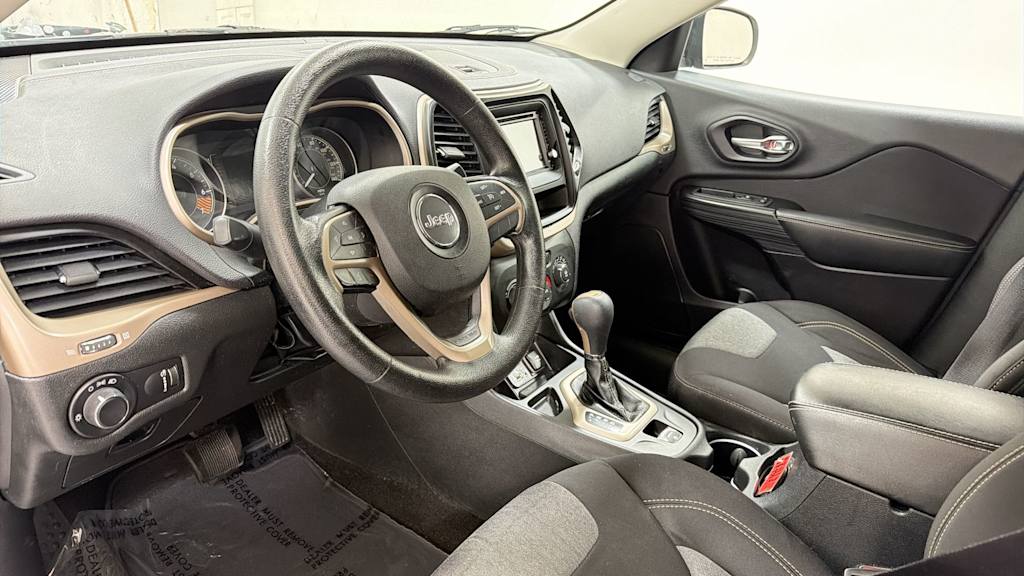 Thumbnail: 2014 Jeep Cherokee - 2