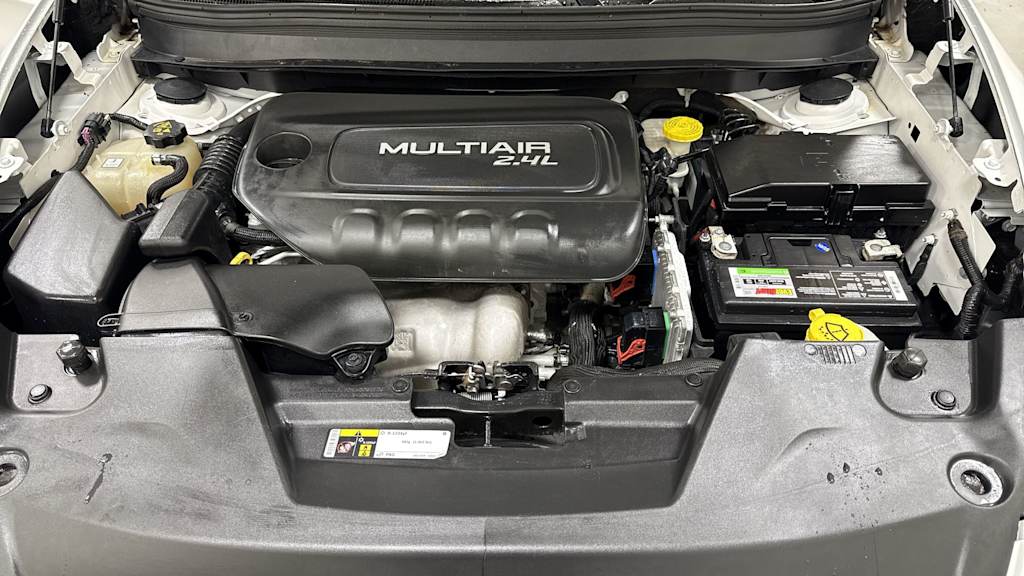 Thumbnail: 2017 Jeep Cherokee - 8