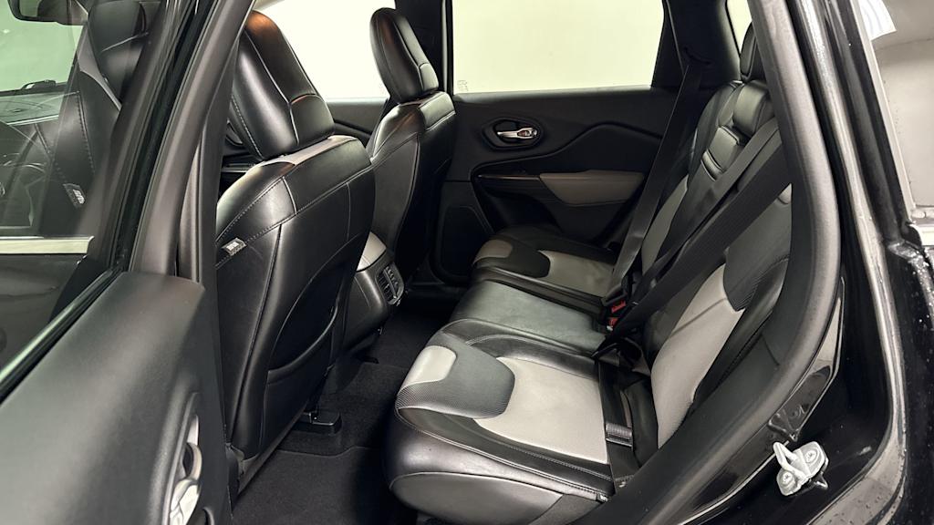 Thumbnail: 2014 Jeep Cherokee - 12