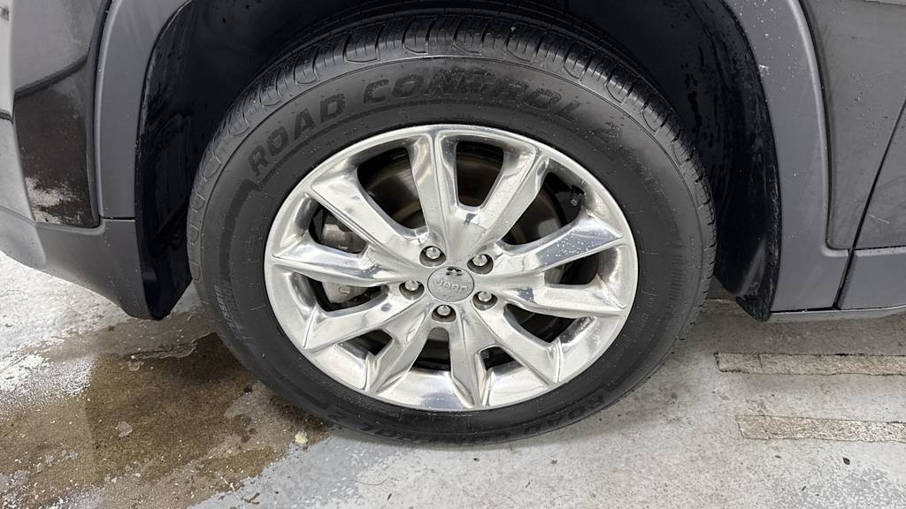 Thumbnail: 2014 Jeep Cherokee - 7